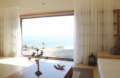 Sumartin Villa | Amazing seafront setting-Infinity pool