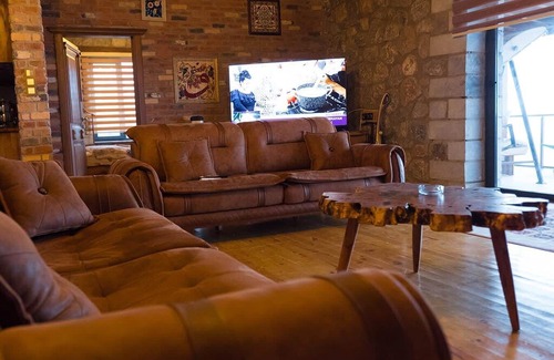 Orhangazi Apartment | Amazing Stone House with Fireplace and Private Pool Surrounded with Nature in Iz