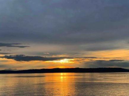 Redondo House | Amazing Sunsets At 3Br Home Over The Puget Sound Home