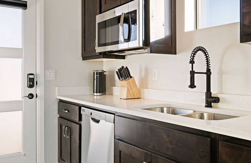 La Verkin Villa | Amazing View #7 at The Dwellings Pet Friendly