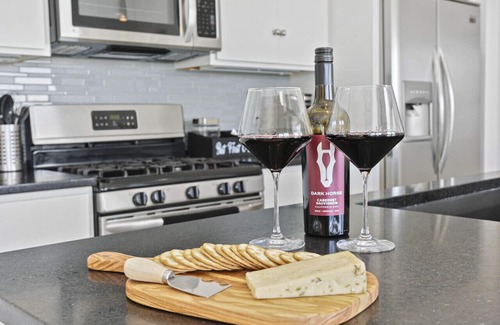 Milwaukee House | Amazing view, Modern Space