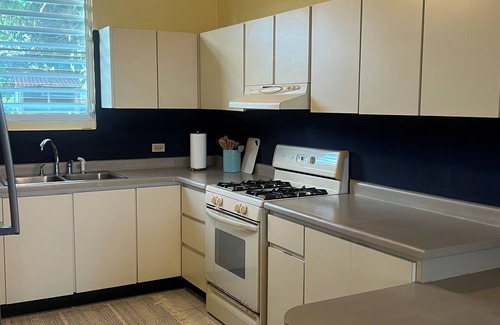 Villa Borinquen Villa | Amazing Views 2 Bedrooms, 2 Baths, Walk to Beach AC/WiFi