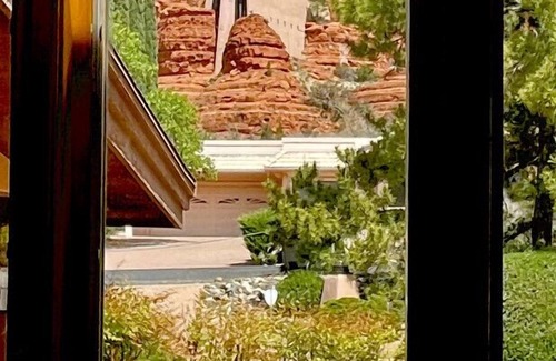 Sedona House | Amazing views/heated pool/hot tub/EV charger