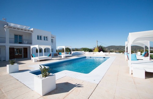 Santa Eulalia del Rio House | AMAZING VILLA PRIVACY AND SEA VIEW, WIFI, A/C, PRIVATE POOL