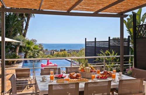 Golfe Juan Villa | Amazing villa sea view Azurenting & guest housse