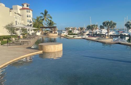 La Paz Apartment | Amazing Vista Coral Condo