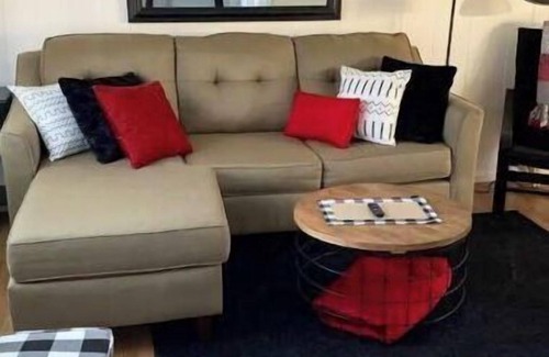 Bowling Green House | Amazingly Convenient Campus Guesthouse. So close to downtown and campus!