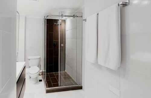 Casco Viejo Apartment | AmazINN Places Casco Viejo Jacuzzi, Adults only