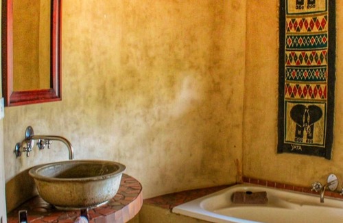 St. Lucia House | AmaZulu Lodge