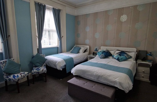 Paignton House | Ambassador Guest House