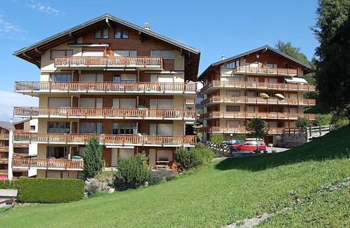 Saint-Pierre-de-Clages Apartment | Ambassador I Apt 7 by Interhome