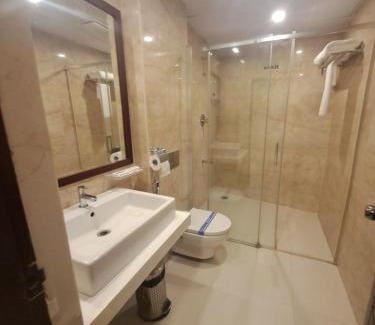 Nungambakkam Hotel | Amber Hotels Nungambakkam