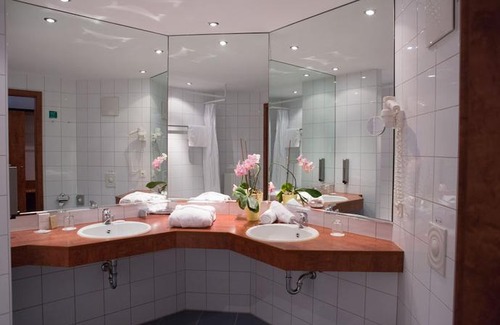 Ruesselsheim Hotel | Amedia Hotel Frankfurt Russelsheim