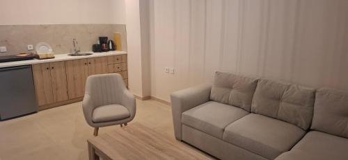 Kavos Apartment | Amelia's Garden