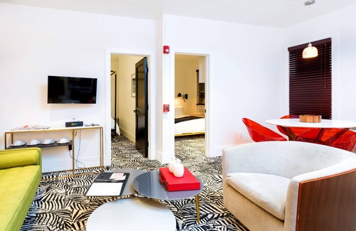 Greenport Hotel | American Beech in Greenport - Two-Bedroom Apartment 8