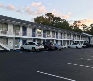 Galloway Hotel | American Star Inn & Suites Atlantic City