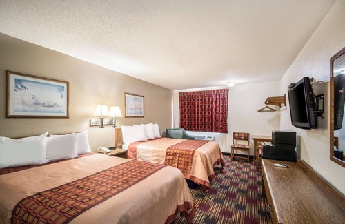 Harrisonville Hotel | Americas Best Value Inn & Suites Harrisonville