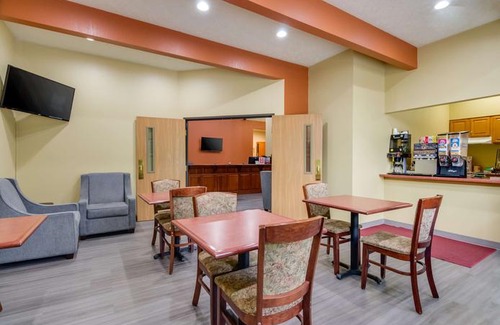 Independence Hotel | Americas Best Value Inn & Suites Independence Va