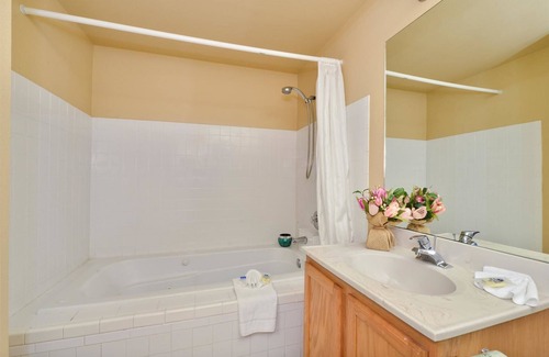 Fort Lewis Hotel | Americas Best Value Inn Lakewood Tacoma S