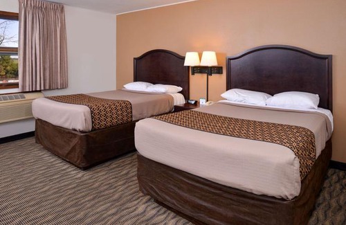 Atlantic Hotel | Americas Best Value Inn & Suites Atlantic Inn & Suites