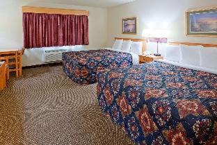 Fulton Hotel | AmericInn by Wyndham Fulton Clinton