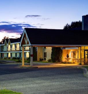 Ham Lake Hotel | AmericInn by Wyndham Ham Lake