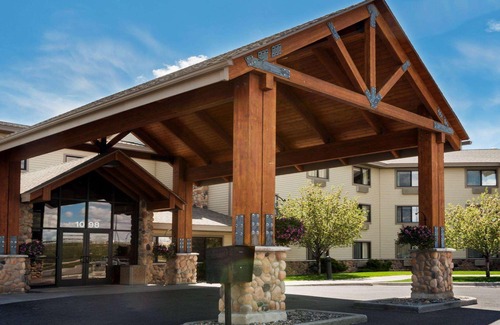 Rexburg Hotel | AmericInn Lodge & Suites Rexburg - BYU