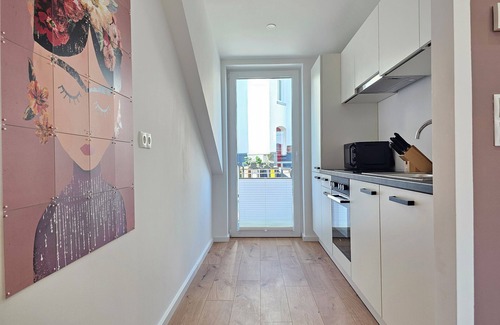 Montabaur Apartment | Amethyst - Right next to the castle, terrace, switch & stream