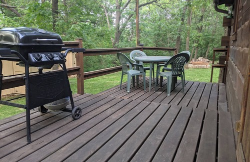 Boscobel Cabin | Amish-Built Cabin in the Driftless Area