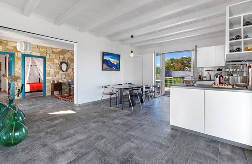 Campagnatico Villa | AMORE RENTALS - Ambretta Villa with Private Pool, Garden and Barbecue