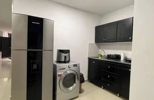 Laureles Apartment | Amplio apartamento laureles