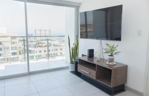 Trujillo House | Amplio Duplex Huanchaco - Vista al Mar y Ascensor