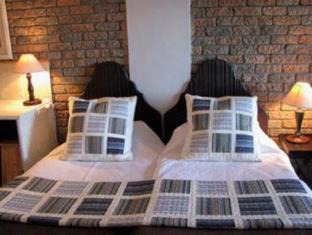 Dana Bay House | Amzee Bokmakierie Guest House