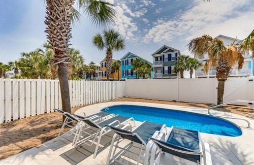 Surfside Beach House | An Amazing Surfside Beach Escape