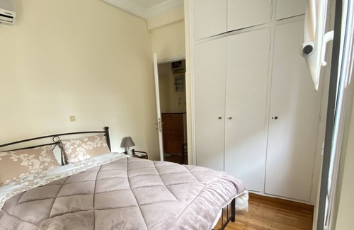 Pangrati Apartment | An elegant apartment in one of the most central areas of Athens.
