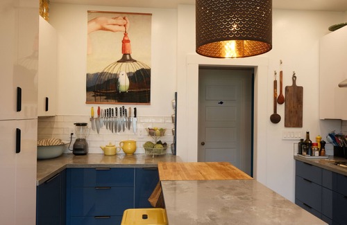 North Berkeley House | An elegant Craftsman's house with a modern garden studio and a huge backyard