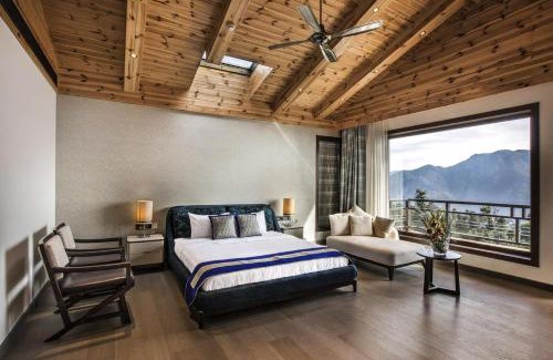 Haridwar Villa | An extravagant Pushp villa overlooking the Ganges