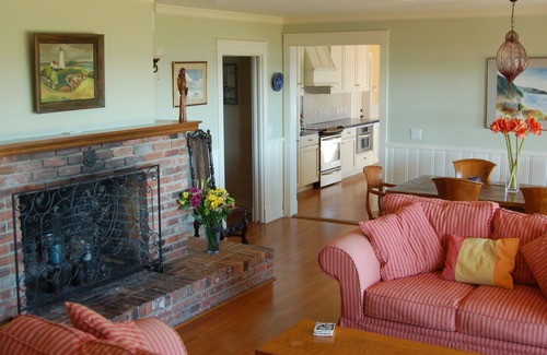 St. Augustine House | An irresistable oceanfront vacation home in the heart of historic St Augustine!