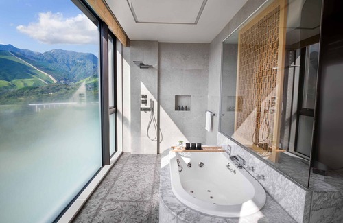 Beppu Hotel | ANA InterContinental Beppu Resort & Spa by IHG