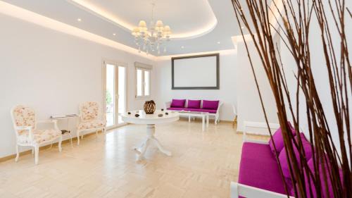 Monolithos Hotel | Anamar Santorini