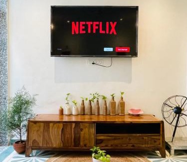 Lalkothi Bed & Breakfast | AnandMai - Sustainable Living Spaces