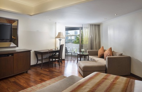 Samre Hotel | Anantara Riverside Bangkok Resort