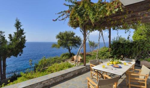 Stoupa Apartment | Anastasia Apartments