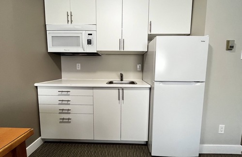 Prince George Hotel | Anavada Inn & Suites - Prince George