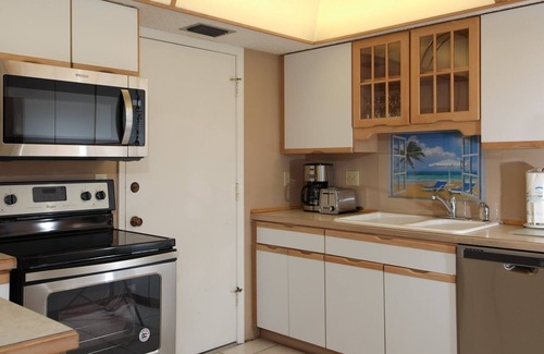 Siesta Key Condo | Anchorage Resort 3 Bedroom 3rd Floor Condo with Balcony 0886