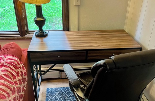 Taku - Campbell Apartment | Anchorage Stay Close to Shops, Trails & Adventure