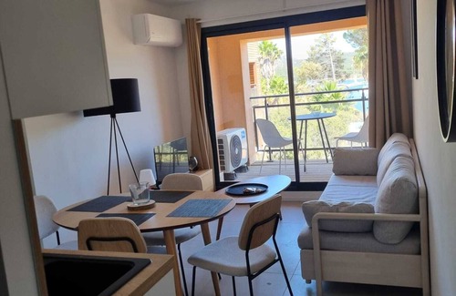 Pianotolli-Caldarello Apartment | Anchored in a privileged spot 15mn Figari, Bonifacio,Roccapina,Sperone,Murtoli