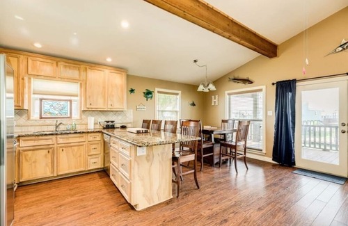 San Luis House | Anchors Away! Comfortable Beach and Fishing Getaway