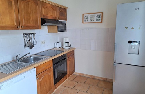 Le Pouldu Apartment | Ancienne Gendarmerie with Sea Views