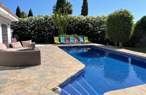 Urbanizacion el Rosario Villa | *Andalousian villa, 10 bedrooms Marbella*